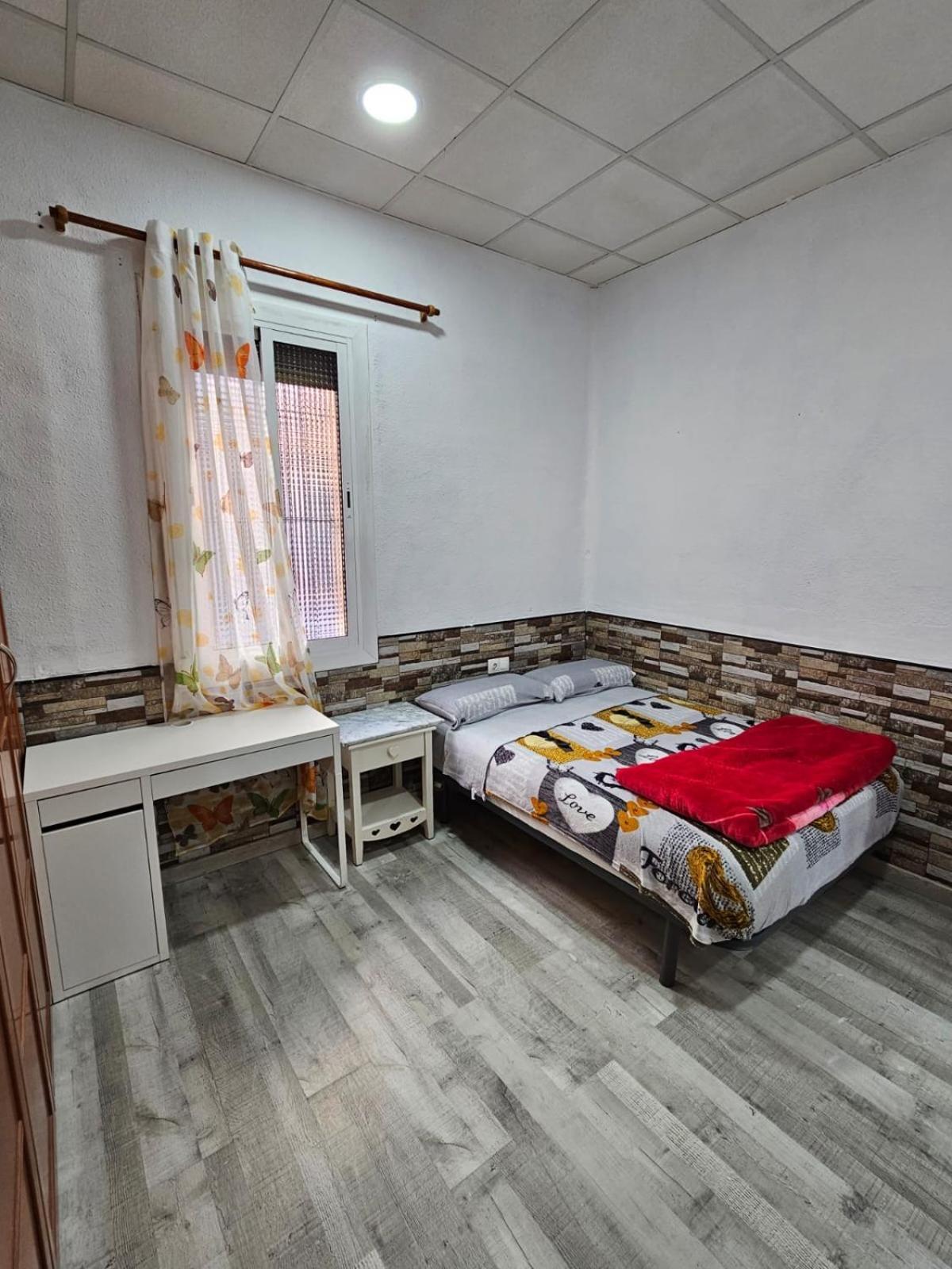 Habitacion Doble Con Bano Privado L'Hospitalet de Llobregat Luaran gambar